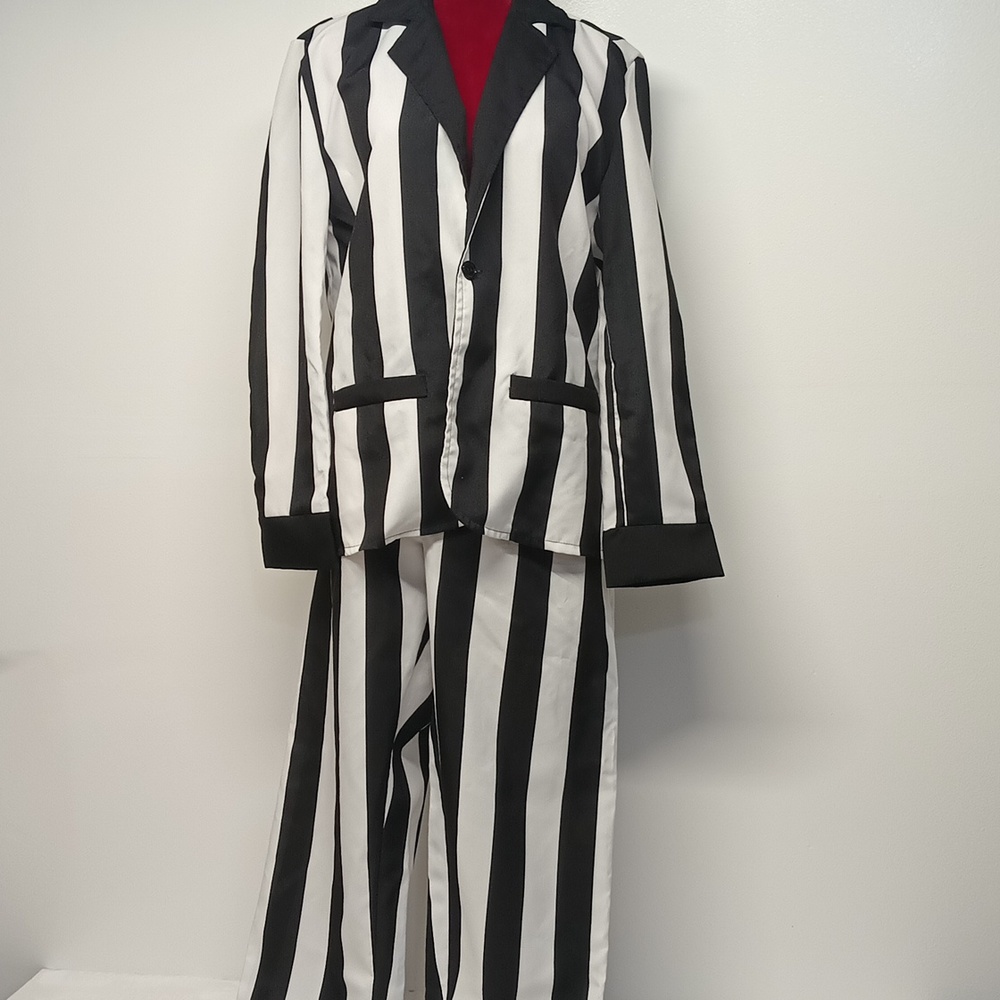 Spirit Halloween Beetlejuice suit costume men's size M (38-40) jacket and pants